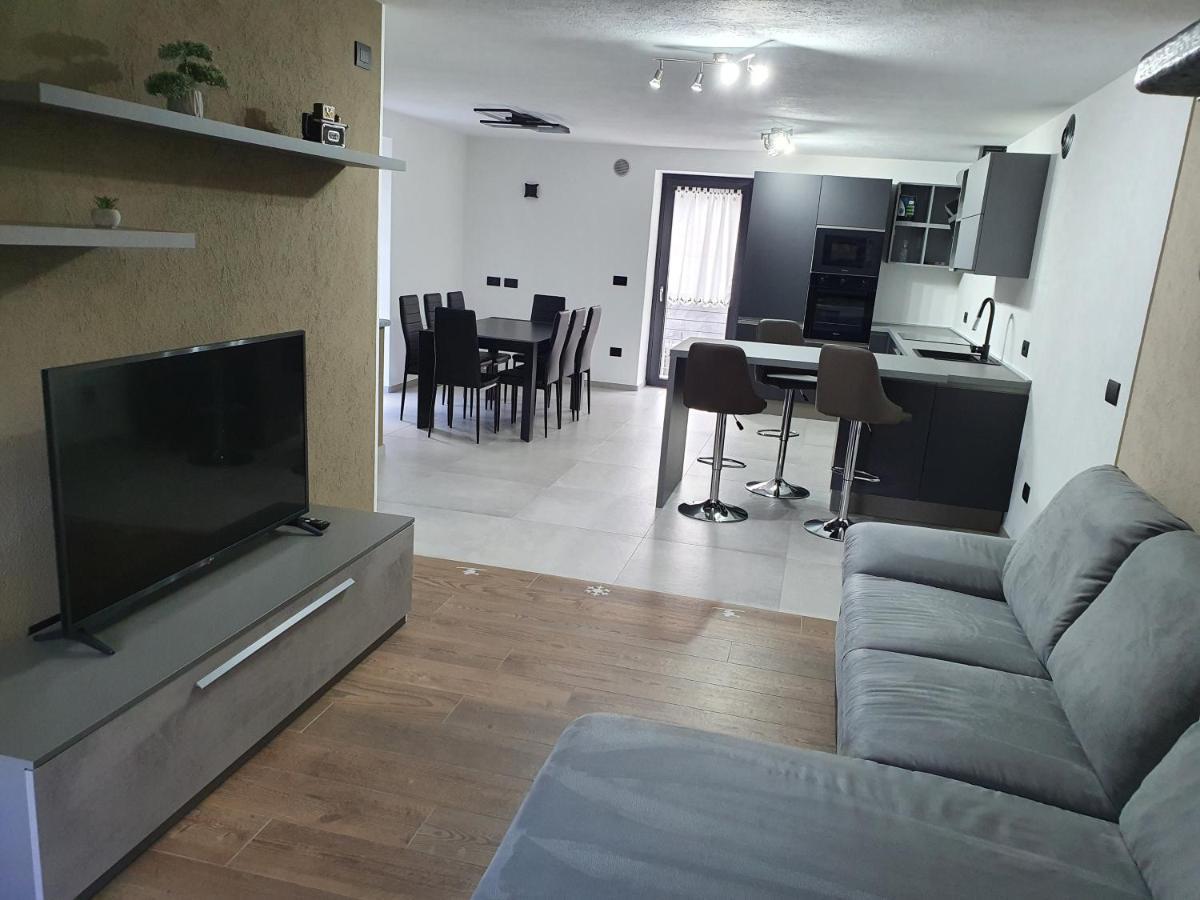 Casa Vacanza Lo Nano Феніс Екстер'єр фото